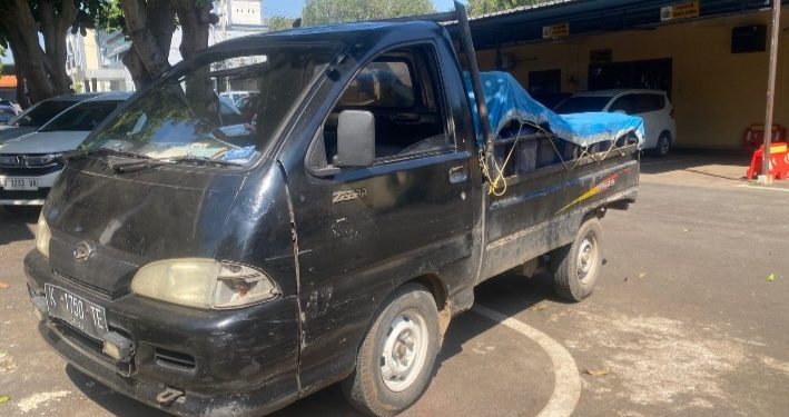 Layani Pengepul Pertalite Tanpa Barcode Stasiun Pengisian Bahan Bakar Umum (SPBU) 54.623.33 Pongpongan Abaikan Aturan PERTAMINA