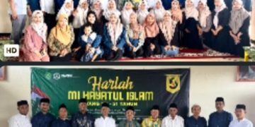 Madrasah Ibtidaiyah (MI) Hayatul Islam Hari ini Merayakan Hari Lahirnya Yang Ke 51 Khimat Dan Kebersamaan.